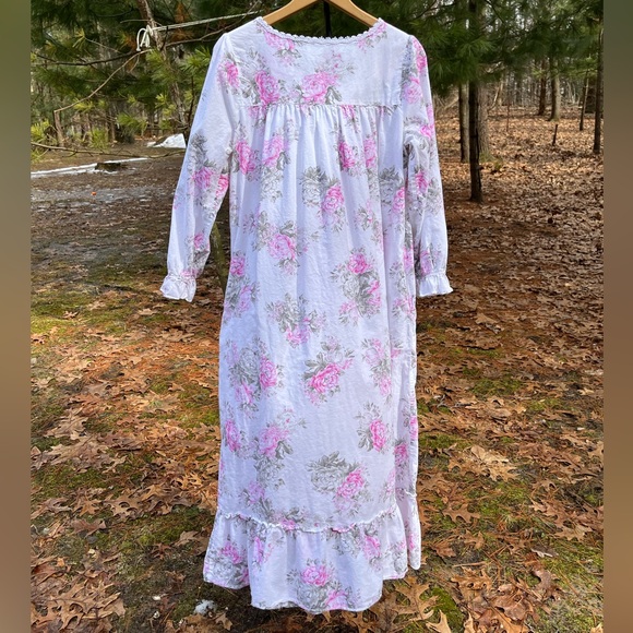 2021 Eileen West Floral Ruffle Nightgown Lace & Ribbon Trim Coquette Cottagecore - Picture 4 of 16